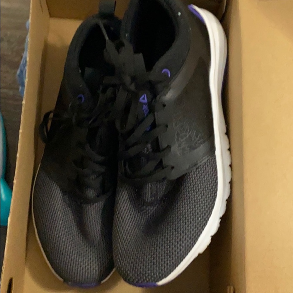 Black memory Reebok